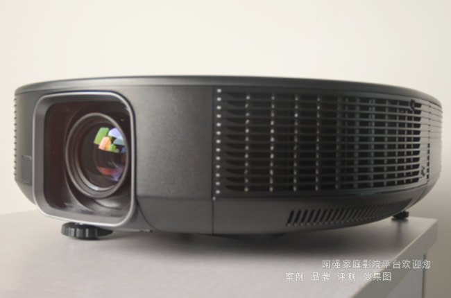 ����3DͶӰ��Z30000A���ڷ�������